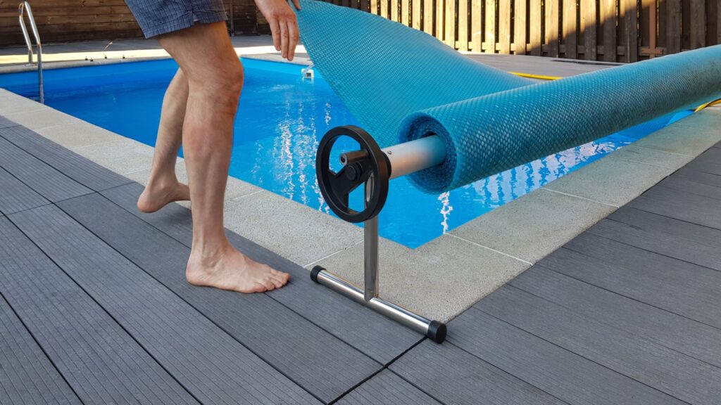 Bache piscine installation